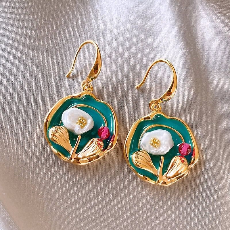 Baroque Pearl Temperament Earrings Women