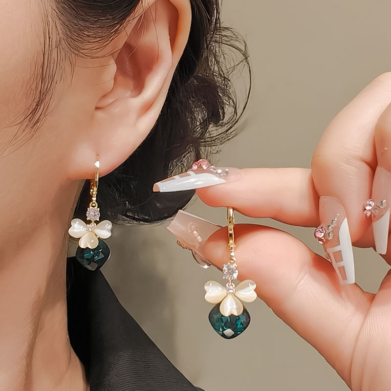Women's Electroplated Korean Three-leaf Flower Blue Crystal Earrings